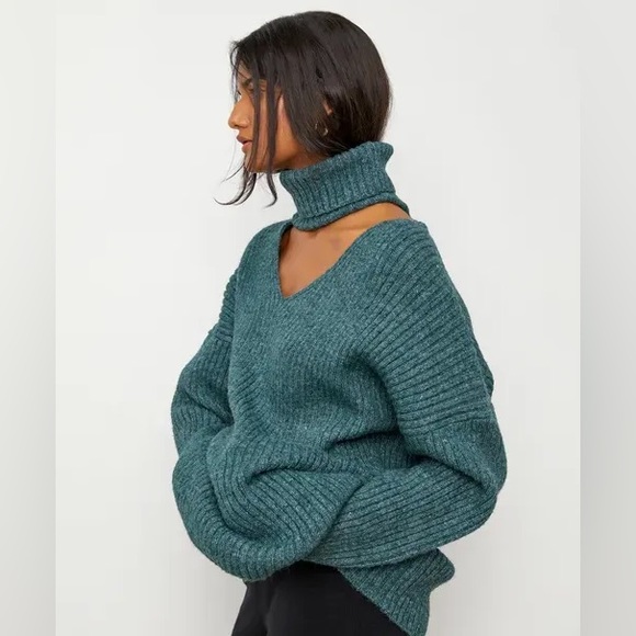 Oversized Turtleneck Sweater with Cut Out - Picture 2 of 6